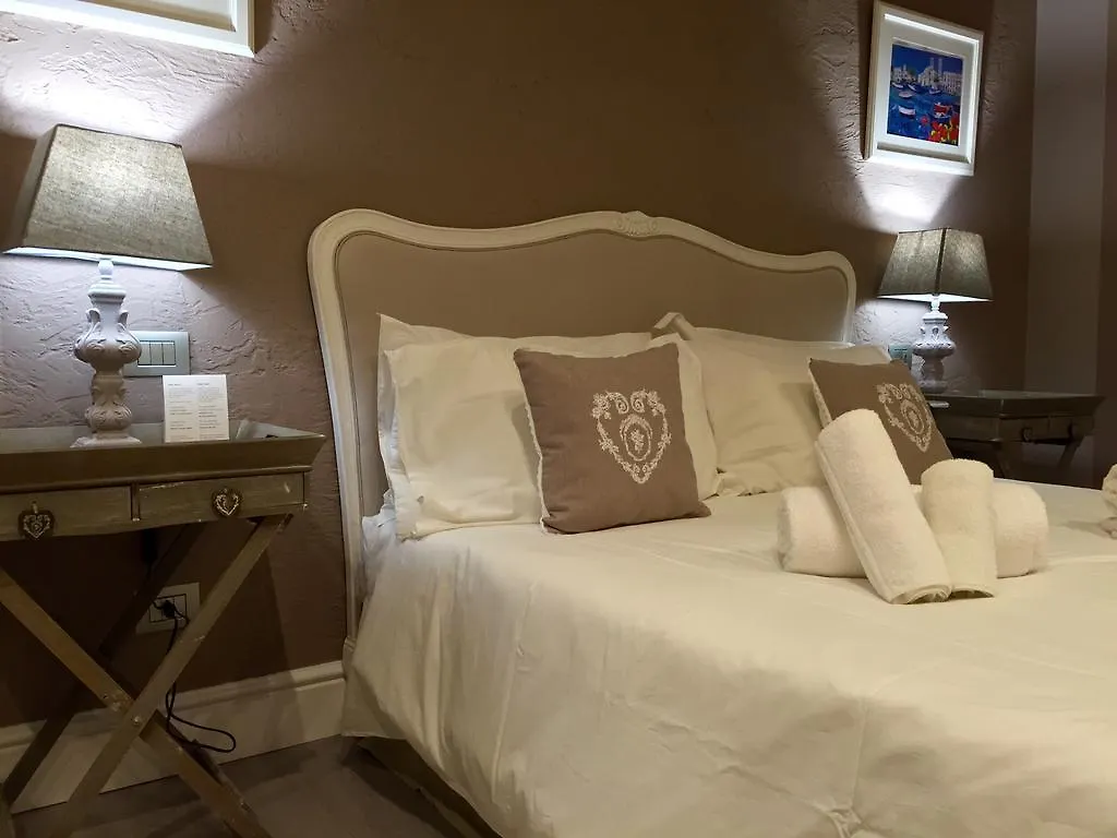 29 Venti Luxury Hotel Palermo